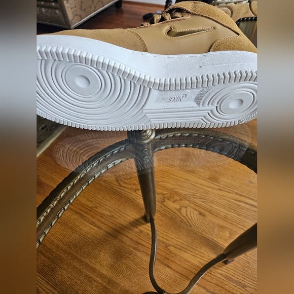 NWT Nike Air Force 1 Mid 07 Lv8 Muted Bronze / Metallic Gold - Picture 11 of 15